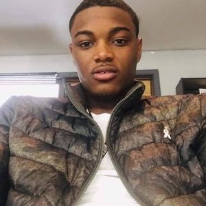 Meet your Posher, Henry